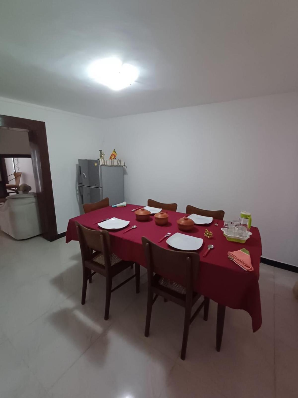 Villa Chenu Dehiwala-Mount Lavinia Zewnętrze zdjęcie
